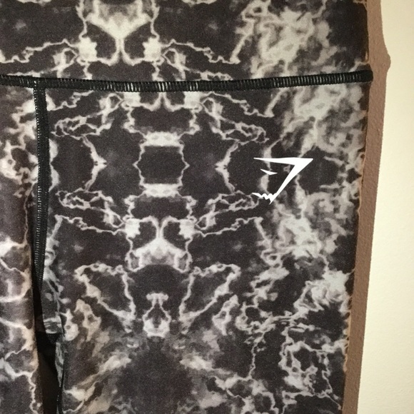 Gymshark leggings - Picture 2 of 3